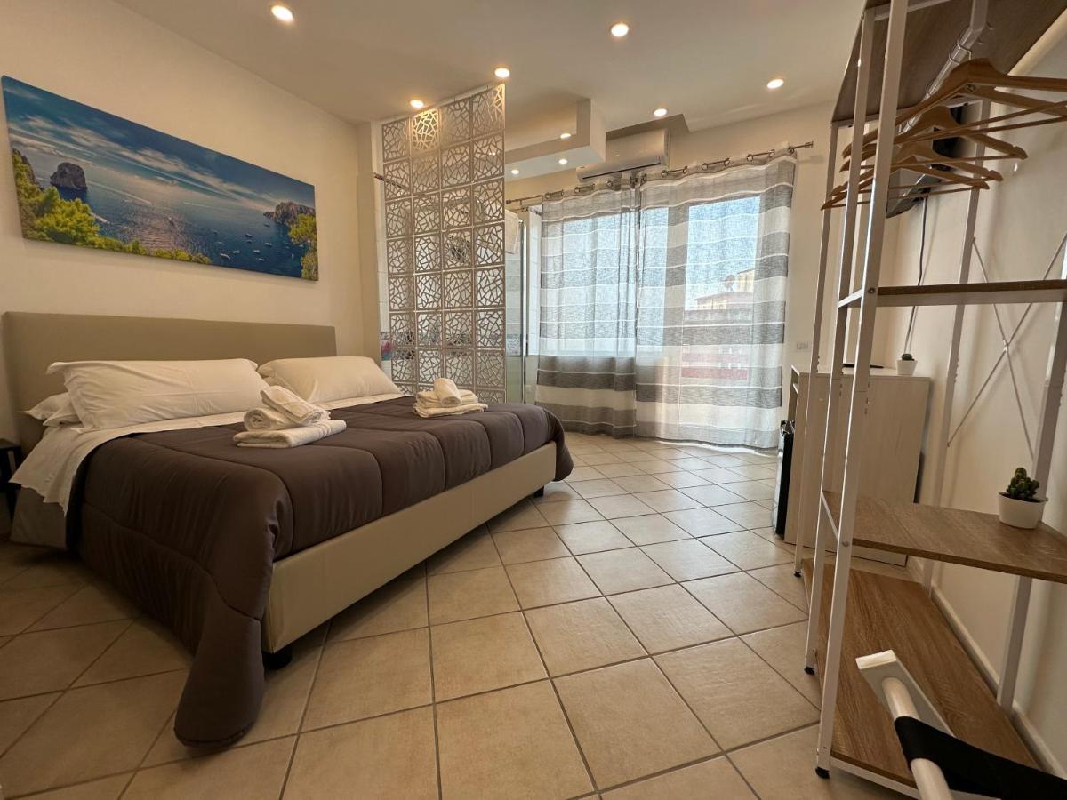 B&B Off Rooms And Relax Napoli Eksteriør billede