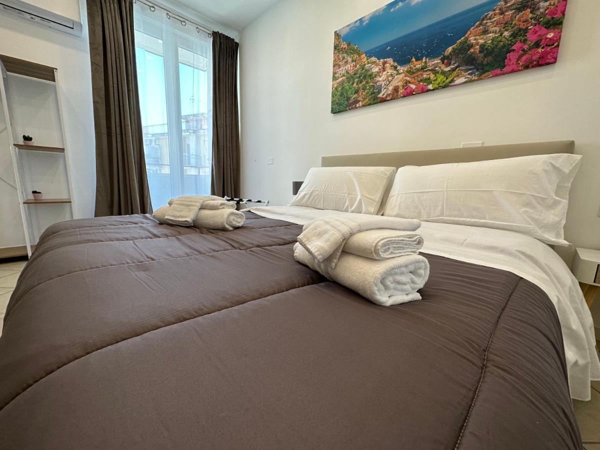 B&B Off Rooms And Relax Napoli Eksteriør billede